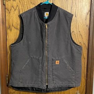 Mens 2XL tall Carhartt insulated gray vest.